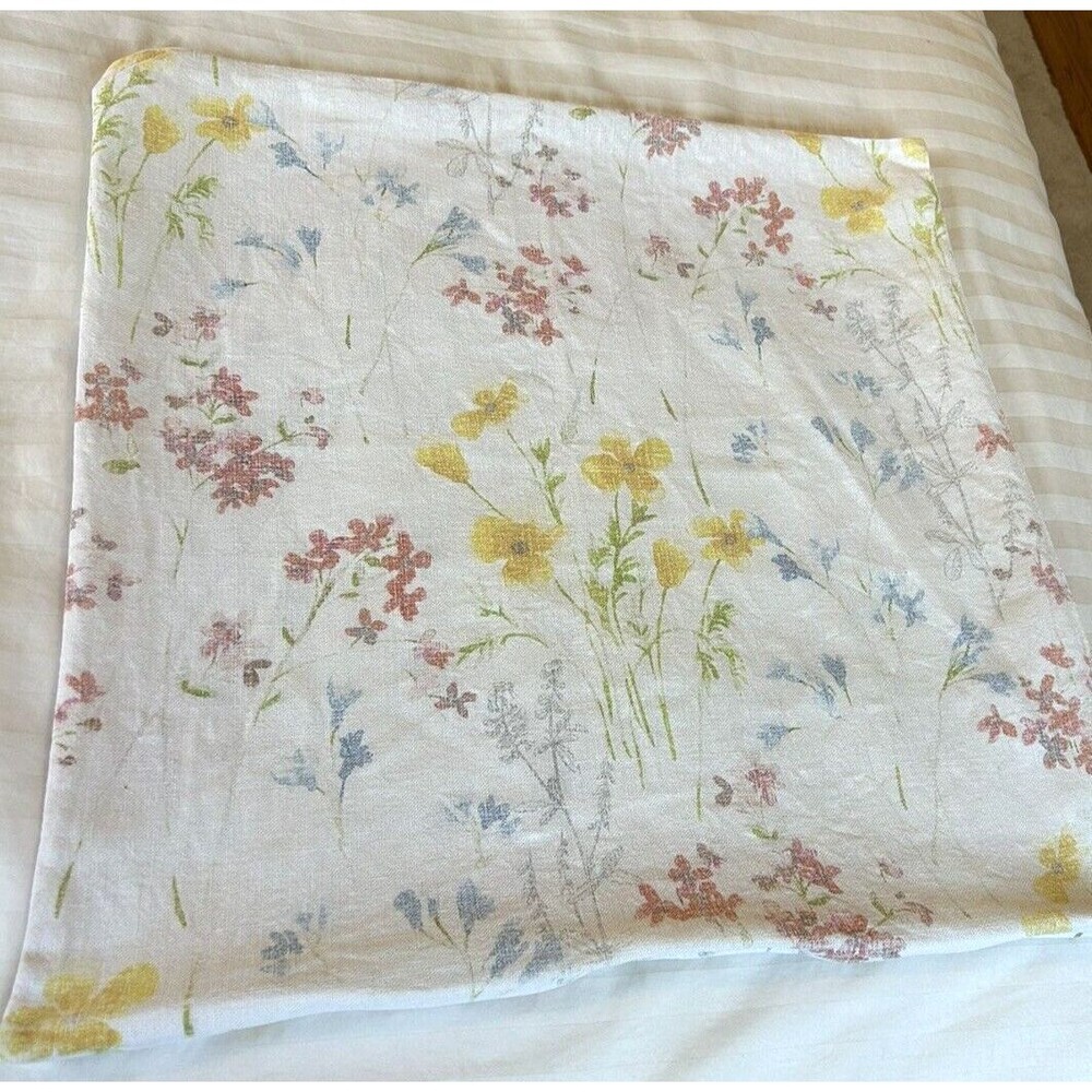Pottery Barn Wild Flowers Pillows 22x22 Linen Blend Lot Of Two READ